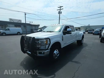 2018 Ford Super Duty F-350 Lariat Crew Cab Long Bed DRW