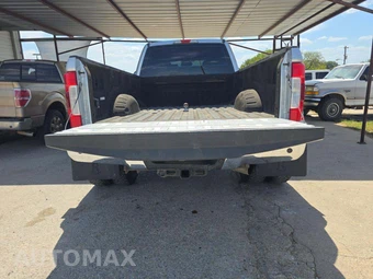 2018 Ford Super Duty F-350 Lariat Crew Cab Long Bed DRW - miniatura 14