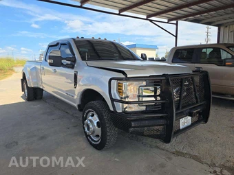 2018 Ford Super Duty F-350 Lariat Crew Cab Long Bed DRW - miniatura 4