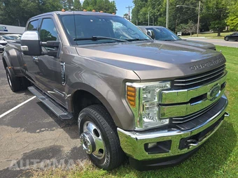 2018 Ford Super Duty F-350 Lariat Crew Cab Long Bed DRW - miniatura 4