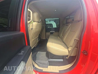 2018 Ford Super Duty F-350 Lariat Crew Cab Medium Bed - miniatura 13