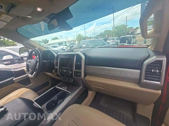 2018 Ford Super Duty F-350 Lariat Crew Cab Medium Bed - miniatura 19