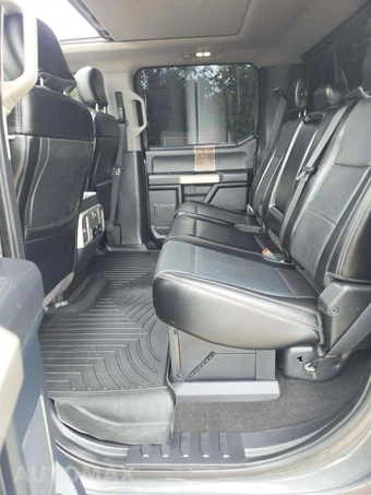 2018 Ford Super Duty F-350 Lariat Crew Cab Medium Bed - miniatura 10