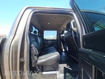 2018 Ford Super Duty F-350 Lariat Crew Cab Medium Bed - miniatura 16