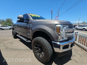 2018 Ford Super Duty F-350 Lariat Crew Cab Medium Bed - miniatura 4