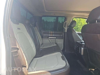 2018 Ford Super Duty F-350 Limited Crew Cab Medium Bed - miniatura 13