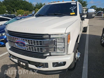 2018 Ford Super Duty F-350 Platinum Crew Cab Long Bed DRW