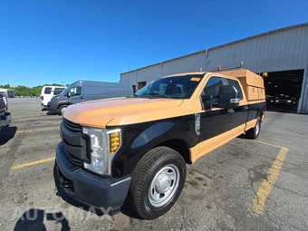2018 Ford Super Duty F-350 XL Crew Cab Long Bed