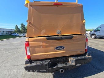 2018 Ford Super Duty F-350 XL Crew Cab Long Bed - miniatura 16