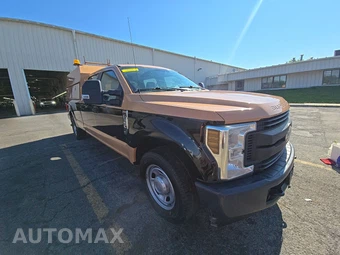 2018 Ford Super Duty F-350 XL Crew Cab Long Bed - miniatura 3