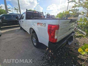 2018 Ford Super Duty F-350 XL Crew Cab Long Bed - miniatura 2