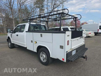 2018 Ford Super Duty F-350 XL Extended Cab Long Bed w/Rear Doors - miniatura 2
