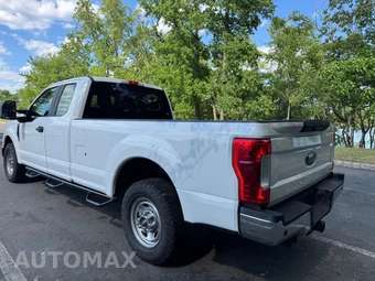 2018 Ford Super Duty F-350 XL Extended Cab Long Bed w/Rear Doors - miniatura 16
