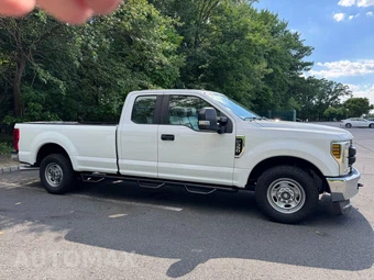2018 Ford Super Duty F-350 XL Extended Cab Long Bed w/Rear Doors - miniatura 8