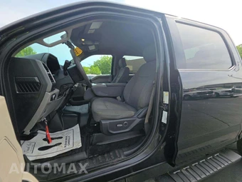 2018 Ford Super Duty F-350 XLT Crew Cab Medium Bed - miniatura 3