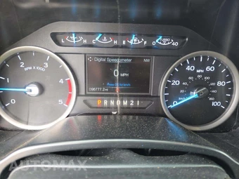 2018 Ford Super Duty F-350 XLT Crew Cab Medium Bed - miniatura 6