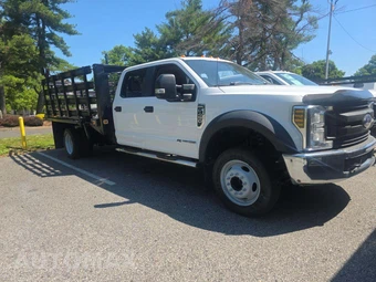 2018 Ford Super Duty F-450 Cab Chassis XL Crew Cab DRW - miniatura 4