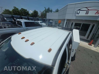2018 Ford Super Duty F-450 Cab Chassis XL Crew Cab DRW - miniatura 12