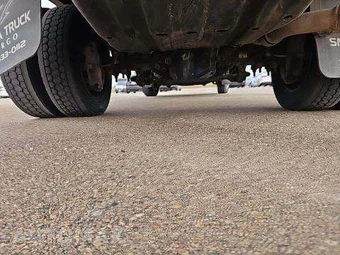2018 Ford Super Duty F-450 Cab Chassis XL Regular Cab DRW - miniatura 13