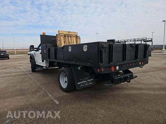 2018 Ford Super Duty F-450 Cab Chassis XL Regular Cab DRW - miniatura 2