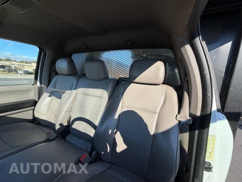 2018 Ford Super Duty F-450 Cab Chassis XL Regular Cab DRW - miniatura 23