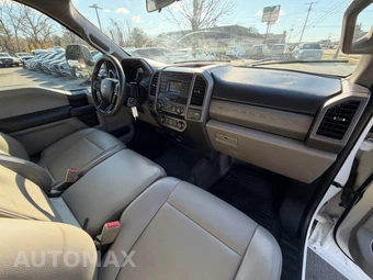 2018 Ford Super Duty F-450 Cab Chassis XL Regular Cab DRW - miniatura 29