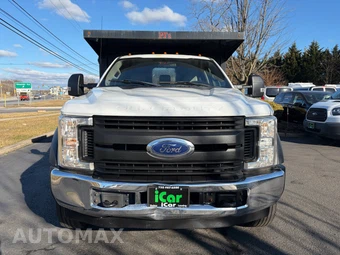 2018 Ford Super Duty F-450 Cab Chassis XL Regular Cab DRW - miniatura 4