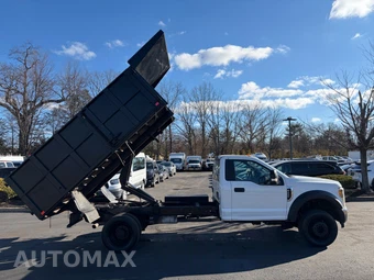 2018 Ford Super Duty F-450 Cab Chassis XL Regular Cab DRW - miniatura 41