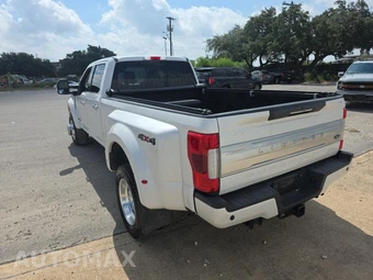 2018 Ford Super Duty F-450 Limited Crew Cab Long Bed DRW - miniatura 6