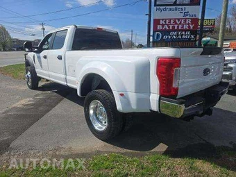 2018 Ford Super Duty F-450 XL Crew Cab Long Bed DRW - miniatura 2