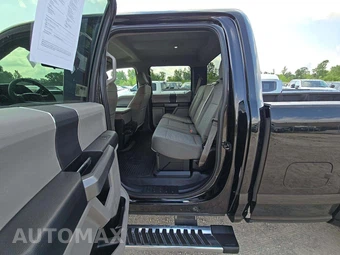 2018 Ford Super Duty F-450 XLT Crew Cab Long Bed DRW - miniatura 10