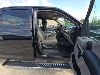 2018 Ford Super Duty F-450 XLT Crew Cab Long Bed DRW - miniatura 15