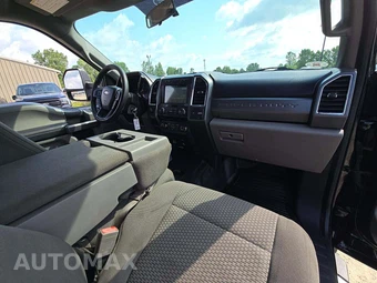 2018 Ford Super Duty F-450 XLT Crew Cab Long Bed DRW - miniatura 16