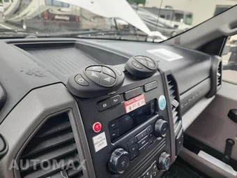 2018 Ford Super Duty F-550 Cab Chassis XL Regular Cab DRW - miniatura 11