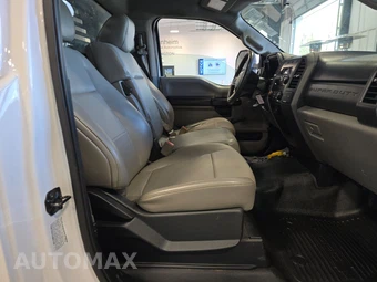 2018 Ford Super Duty F-550 Cab Chassis XL Regular Cab DRW - miniatura 8