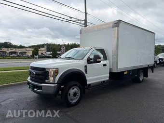 2018 Ford Super Duty F-550 Cab Chassis XL Regular Cab DRW - miniatura 3