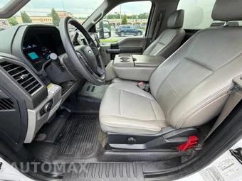 2018 Ford Super Duty F-550 Cab Chassis XL Regular Cab DRW - miniatura 43