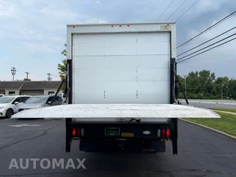 2018 Ford Super Duty F-550 Cab Chassis XL Regular Cab DRW - miniatura 47