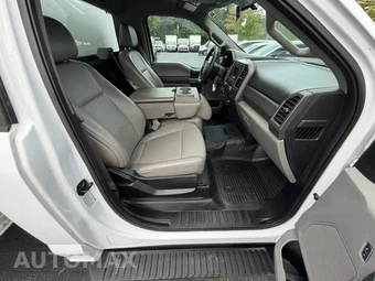 2018 Ford Super Duty F-550 Cab Chassis XL Regular Cab DRW - miniatura 50