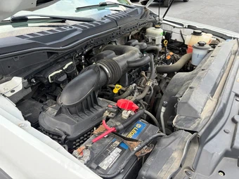 2018 Ford Super Duty F-550 Cab Chassis XL Regular Cab DRW - miniatura 75