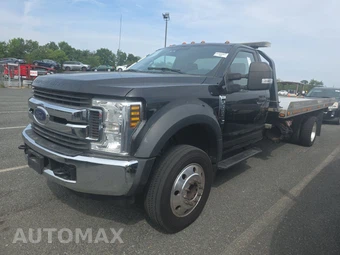2018 Ford Super Duty F-550 Cab Chassis XLT Regular Cab DRW