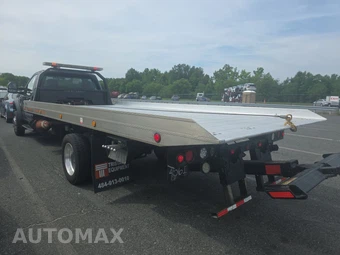 2018 Ford Super Duty F-550 Cab Chassis XLT Regular Cab DRW - miniatura 6
