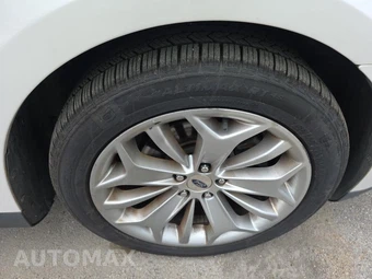 2018 Ford Taurus Limited – miniatura 9