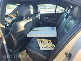2018 Ford Taurus Limited - miniatura 13