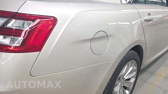 2018 Ford Taurus Limited - miniatura 25