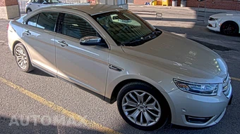 2018 Ford Taurus Limited - miniatura 3