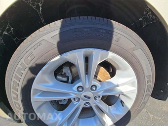2018 Ford Taurus SE – miniatura 21