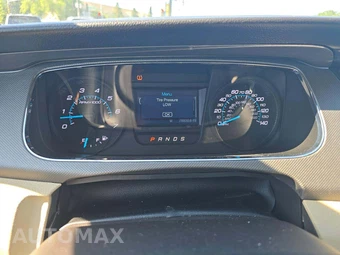 2018 Ford Taurus SE – miniatura 6