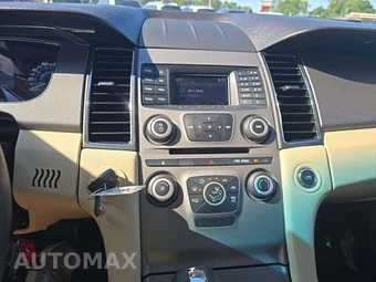 2018 Ford Taurus SE – miniatura 7