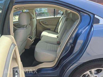 2018 Ford Taurus SE – miniatura 14